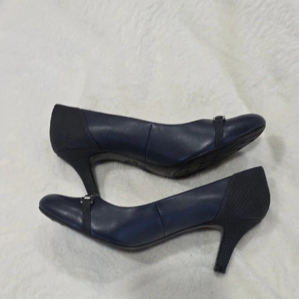 Life Stride Blue  Heels Sophisticated Design Comfort Insoles Sz 8 1/2 - Picture 6 of 11